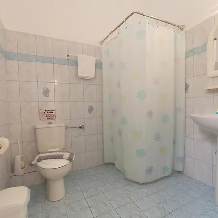 Regina Simotata Sissia Apartament Lourdata (Kefalonia)