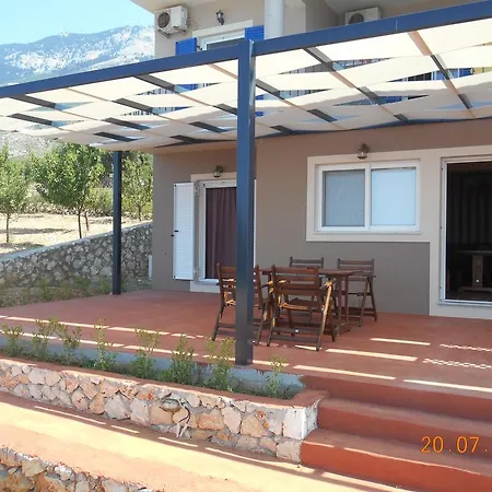 Apartament Regina Simotata Sissia Lourdata (Kefalonia)