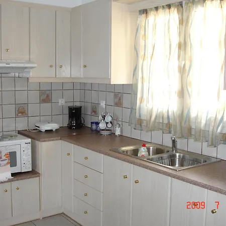 Regina Simotata Sissia *