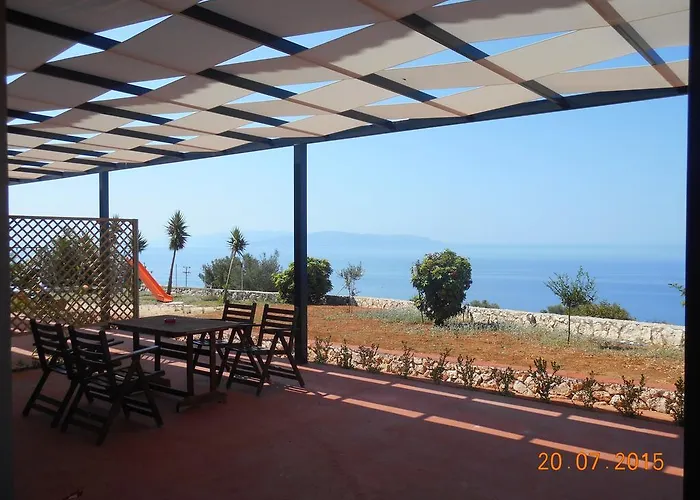 Regina Simotata Sissia *