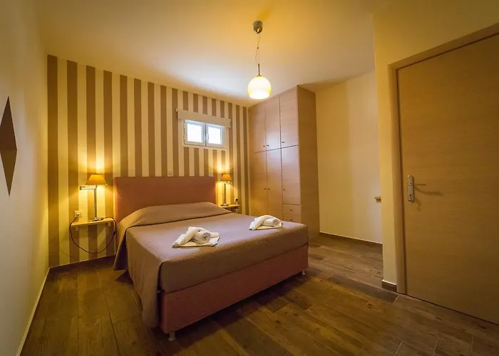 Regina Simotata Sissia *